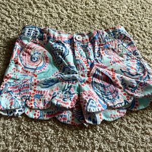 Lilly Pulitzer size 8 shorts